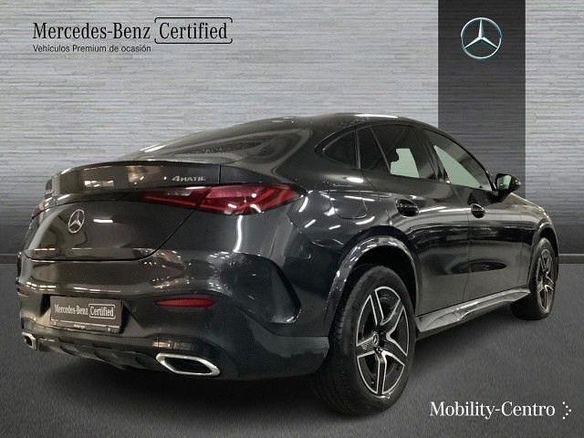 Usado Mercedes GLC300e 333 CV (244 kW) 2024 Gris grafito Coupe