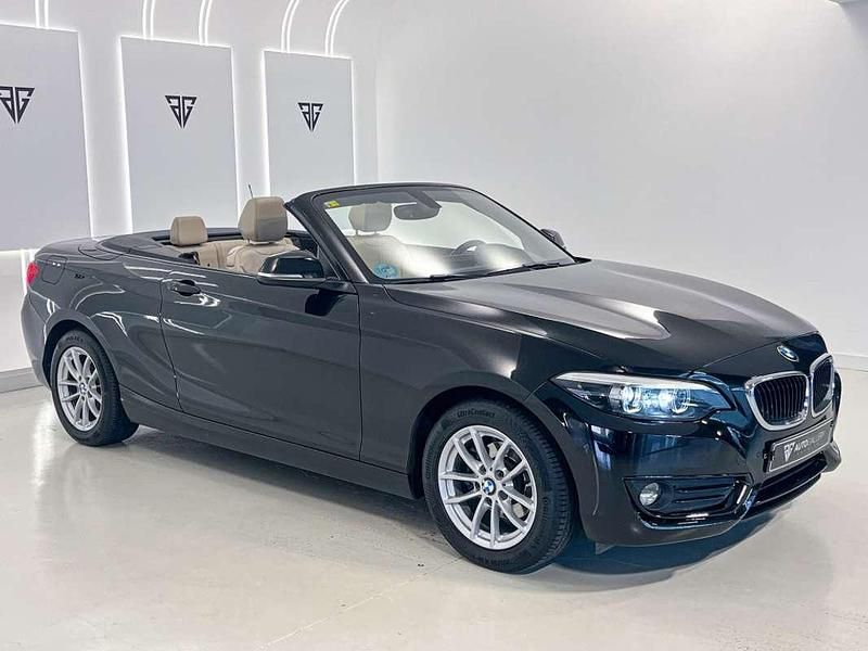Usado BMW 218 136 HP (100 kW) 2018 Preto Cabrios