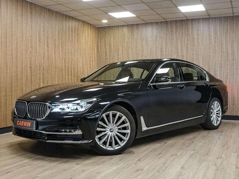 Negro Usado 2016 BMW 730 Comfort Edition Berlina | 28.900 € (Un poco caro) - Imagen 1/4