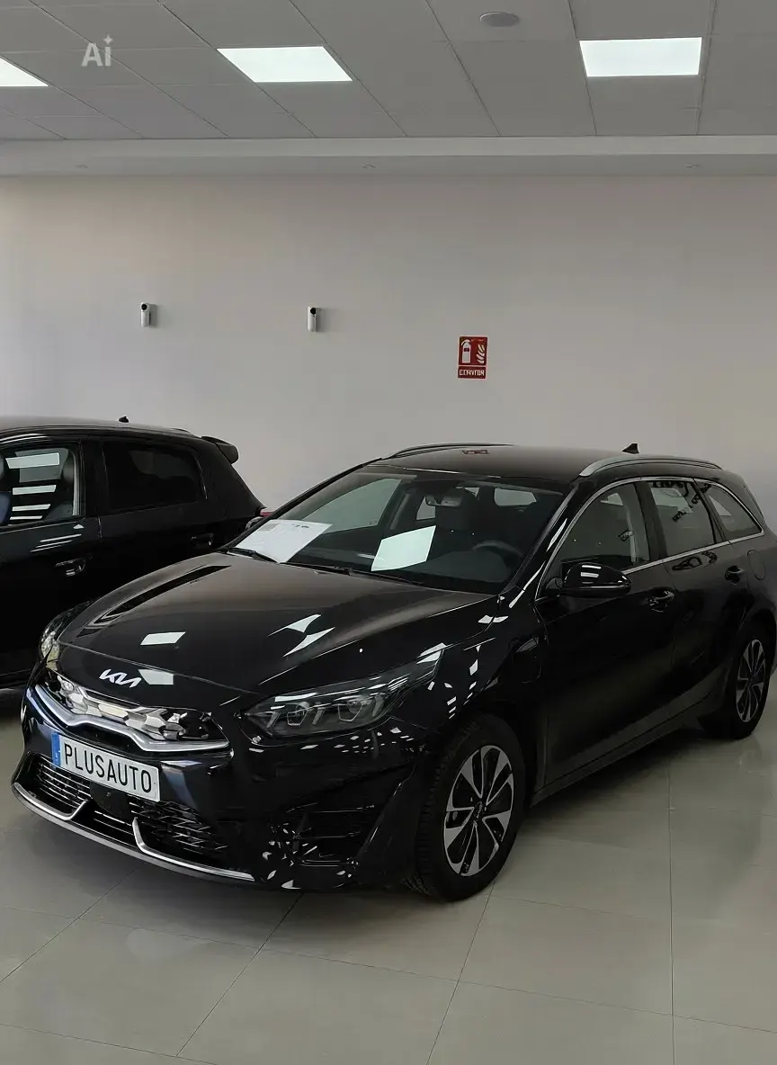 Nuevo Kia Ceed 141 CV (103 kW) 2025 Negro Utilitario