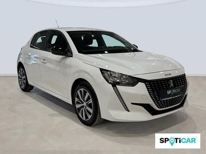 Blanco Usado 2023 Peugeot 208 Active Utilitario | 15.900 € (Precio justo) - Imagen 1/4