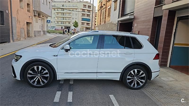Blanco Usado 2019 VW Tiguan Sportline SUV | 31.500 € (Caro) - Imagen 1/4