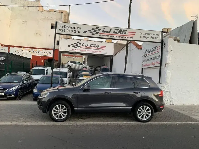 Usado VW Touareg 240 CV (176 kW) 2010 Marrón SUV