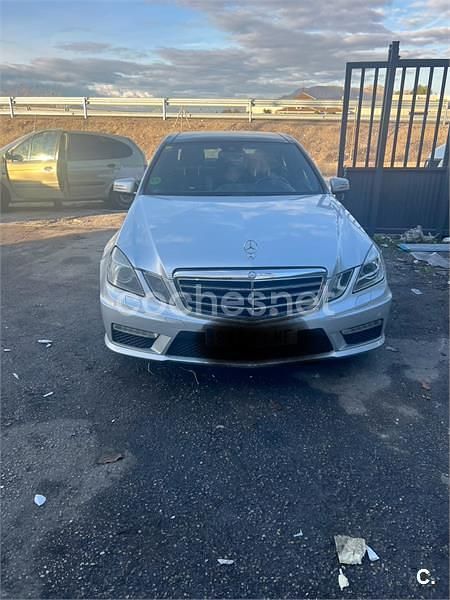 Usado Mercedes E63 AMG AMG 514 CV (378 kW) 2009 Gris / plata Berlina