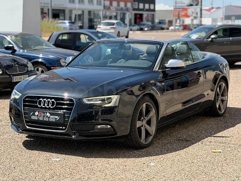 Usado Audi A5 Cabriolet S-Line 170 CV (125 kW) 2014 Negro Descapotable