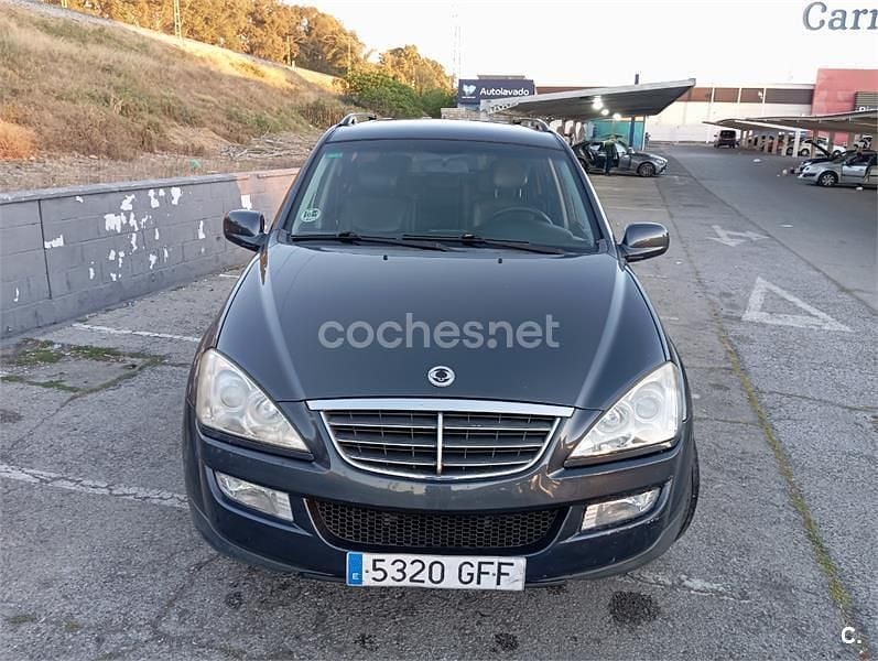Usado Ssangyong (KGM) Kyron Limited 141 CV (103 kW) 2008 Azul SUV