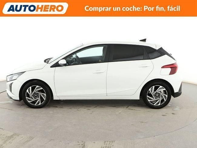 Usado Hyundai i20 84 CV (61 kW) 2024 Blanco Utilitario