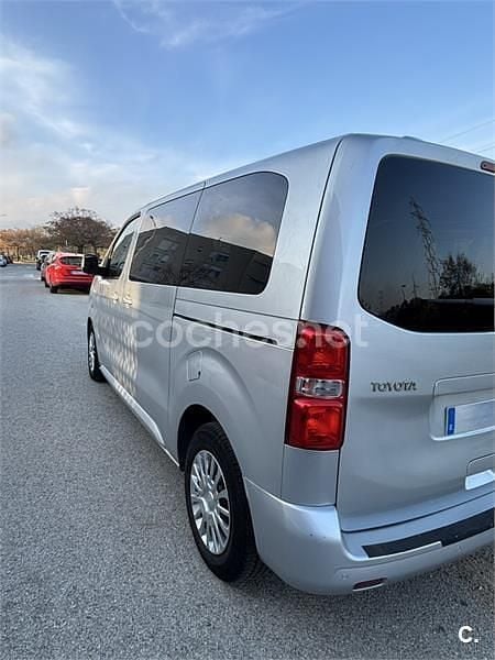Usado Toyota Proace Verso Active 150 CV (110 kW) 2019 Gris / plata Familiar