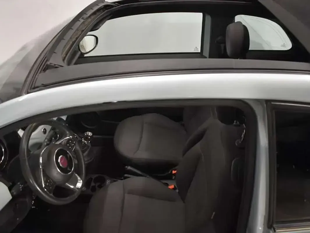 Używany Fiat 500 Dolcevita 71 KM (52 kW) 2023 Zielony Kabriolet