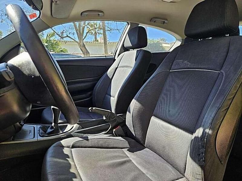 Usado BMW 116 143 HP (105 kW) 2008 Preto Citadino