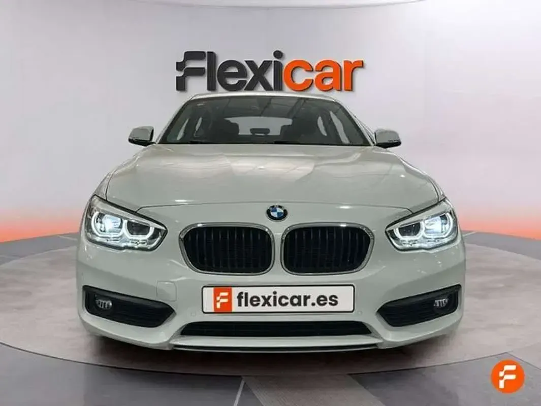 Usado BMW 118 143 CV (105 kW) 2017 Blanco Utilitario
