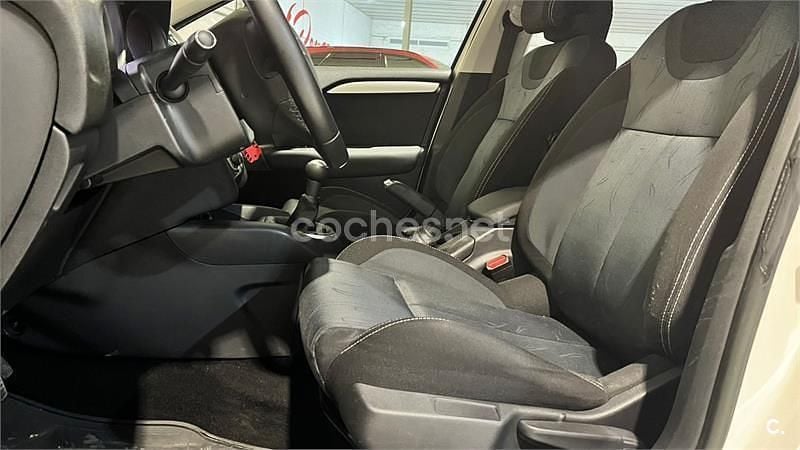 Usado Citroën C4 120 CV (88 kW) 2013 Blanco Berlina