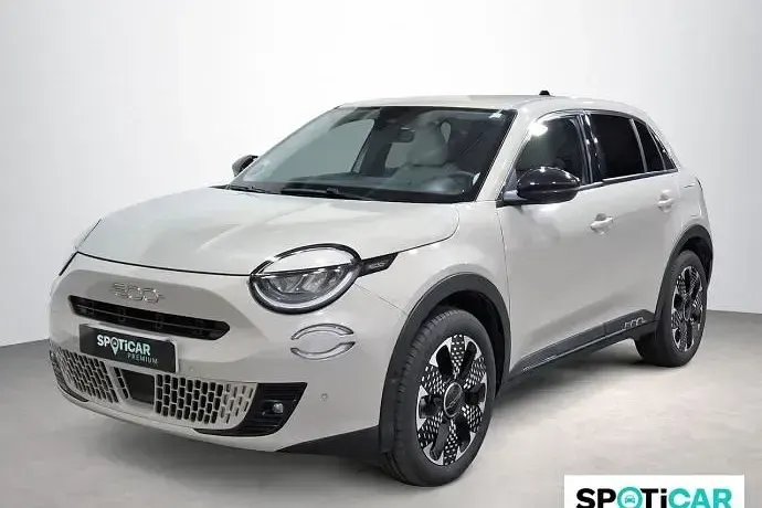 Usado Fiat 600 La Prima 100 CV (73 kW) 2025 SUV