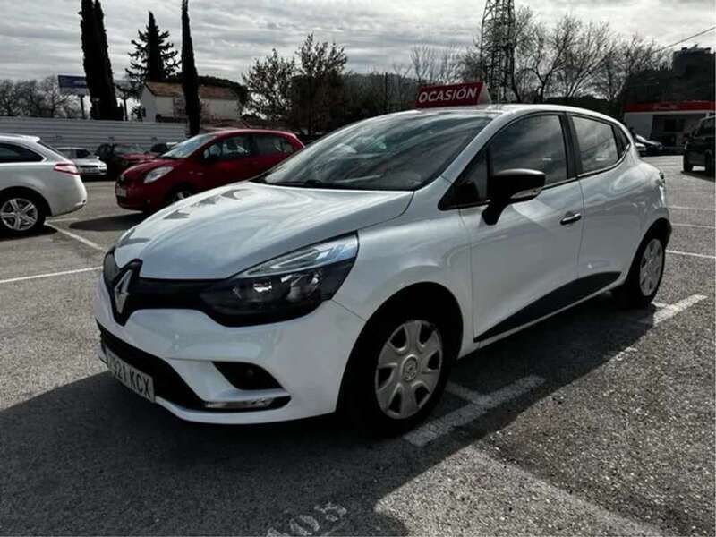 Blanco Usado 2018 Renault Clio IV Business Utilitario | 8750 € (Buen precio) - Imagen 1/4