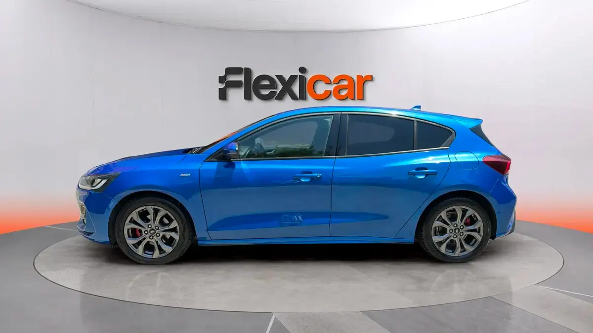 Usado Ford Focus ST-Line 125 CV (91 kW) 2022 Azul Berlina