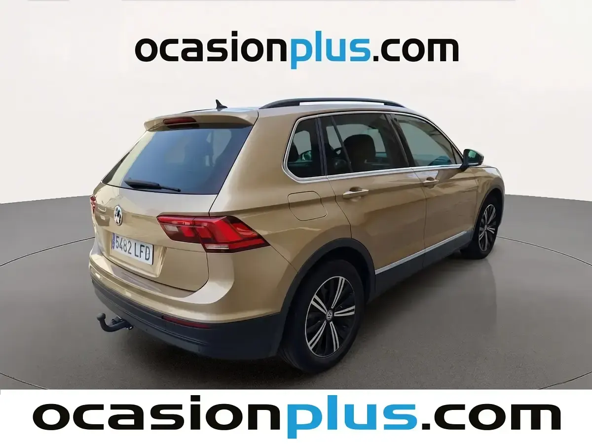 Usado VW Tiguan Advance 150 CV (110 kW) 2020 Beige SUV