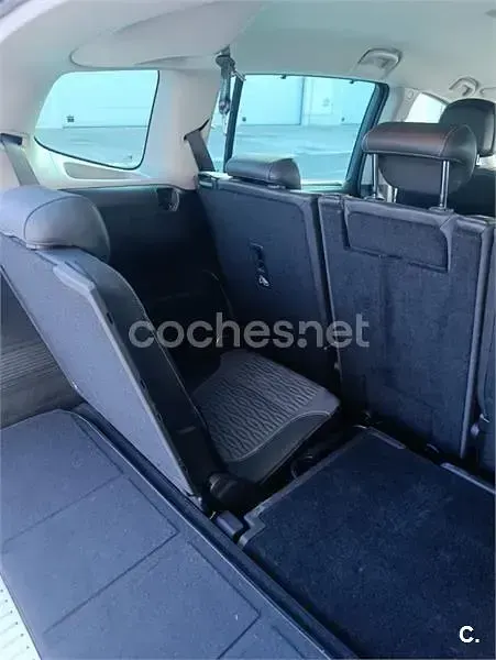 Usado Opel Zafira Tourer Excellence 136 CV (100 kW) 2014 Negro Monovolumen