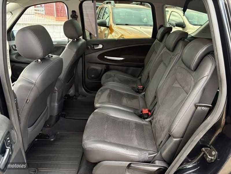 Usado Ford S-MAX Titanium 141 CV (103 kW) 2007 Negro Monovolumen
