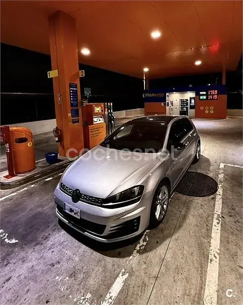 Usado VW Golf VII GTD 184 CV (135 kW) 2014 Gris / plata Berlina
