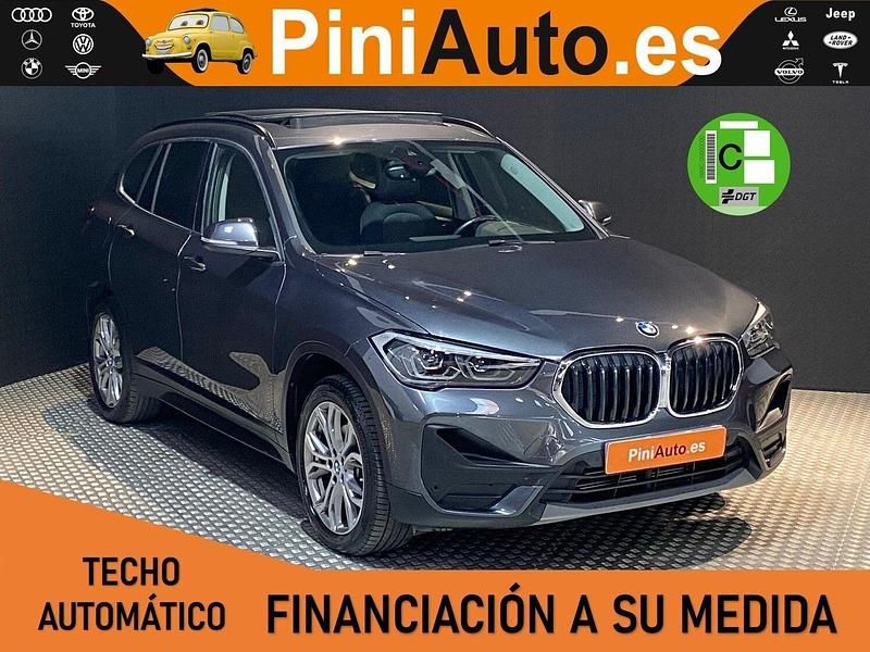 Gris / plata Usado 2021 BMW X1 Advantage SUV | 24.990 € (Precio justo) - Imagen 1/4