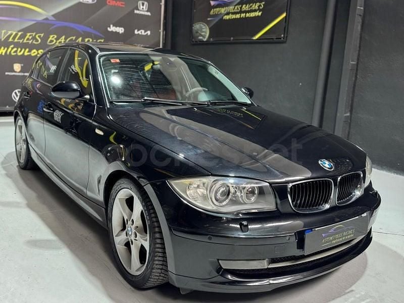 Usado BMW 120 177 CV (130 kW) 2009 Negro Utilitario