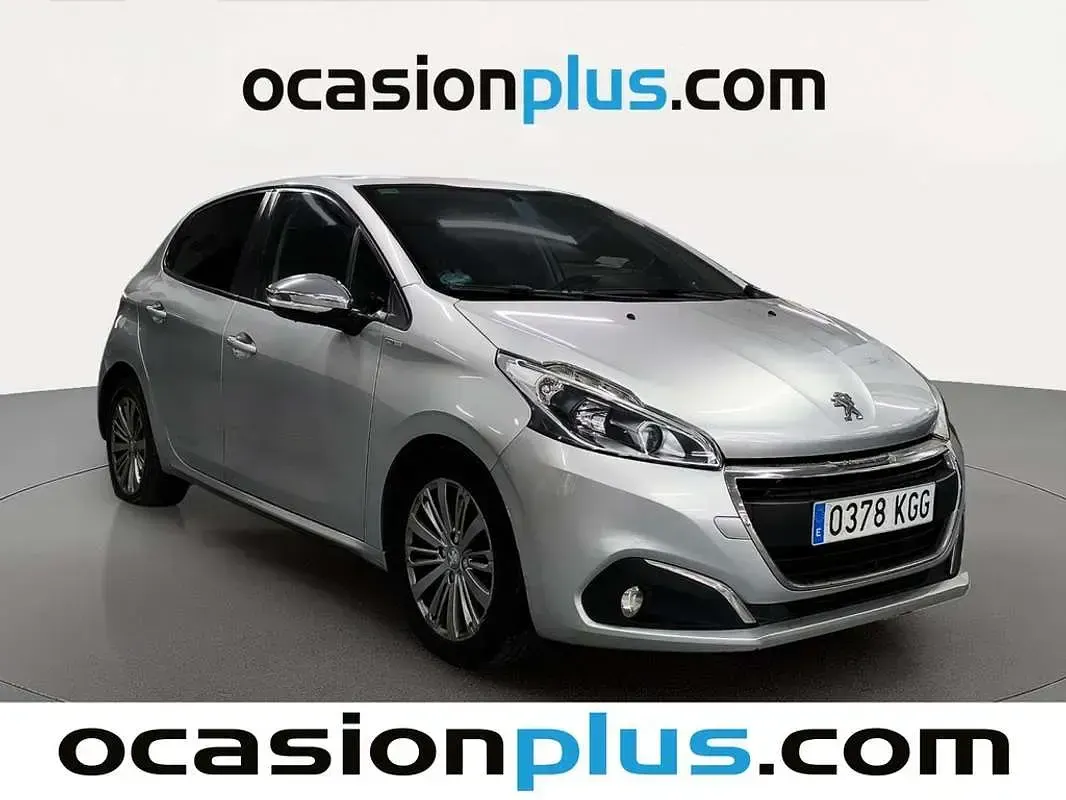 Usado Peugeot 208 Style 100 CV (73 kW) 2017 Gris Utilitario