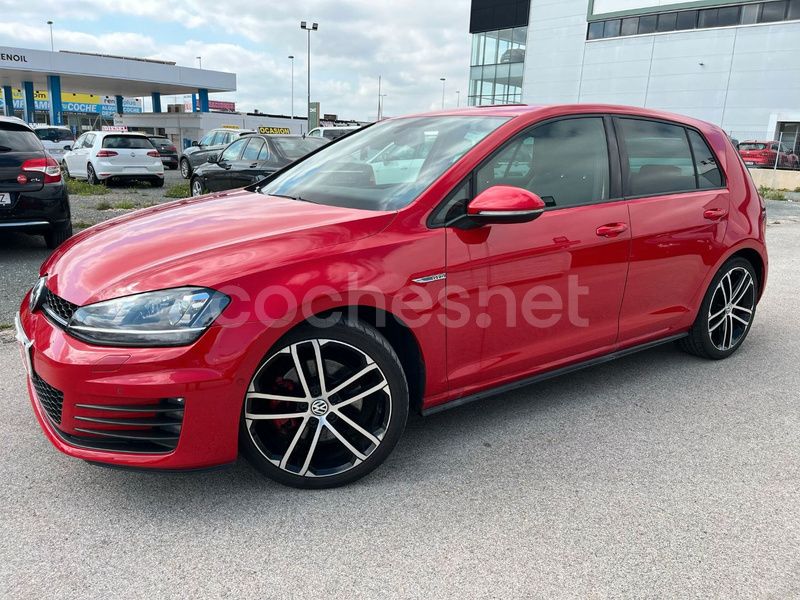 Rojo Usado 2015 VW Golf VII GTD Berlina | 16.500 € (Precio justo) - Imagen 1/4