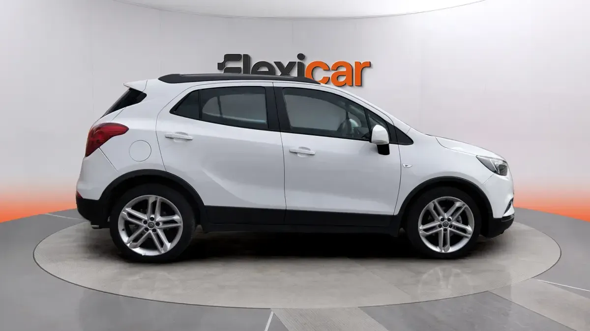 Usado Opel Mokka X Excellence 140 CV (102 kW) 2017 Gris SUV