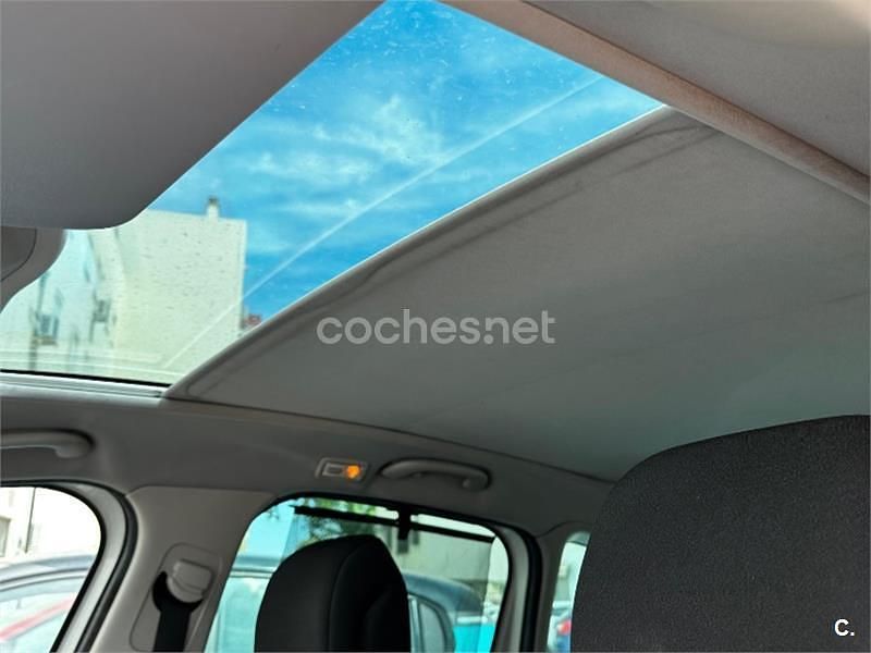 Blanco Usado 2010 Peugeot 3008 Sport Berlina | 6100 € (Precio justo) - Imagen 1/4