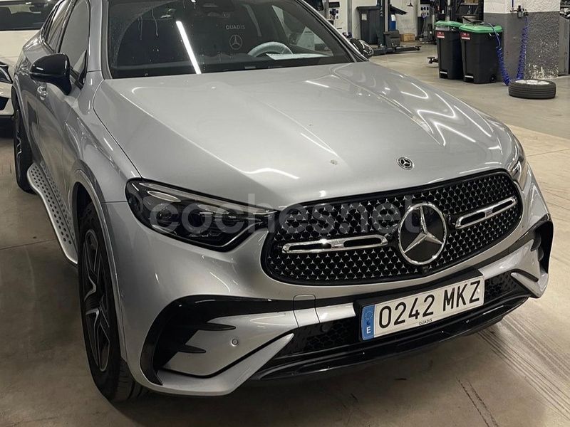 Gris / plata Usado 2023 Mercedes GLC300e Coupe | 76.900 € - Imagen 1/4