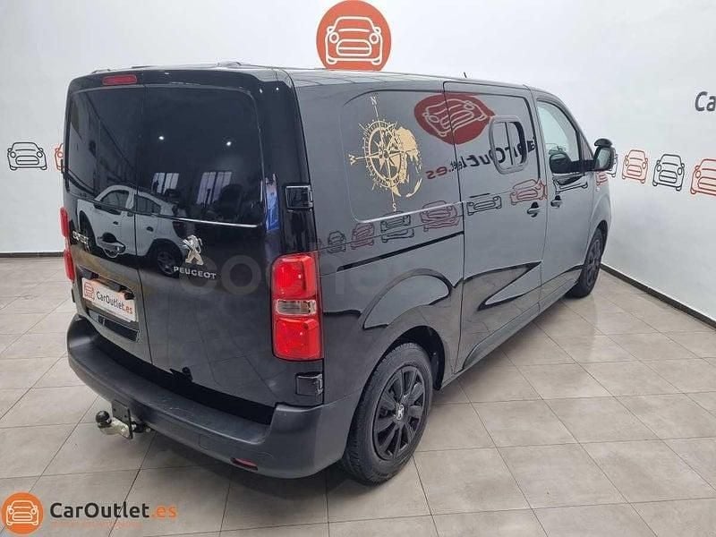 Usado Peugeot Traveller Business-Line 120 CV (88 kW) 2021 Negro Monovolumen