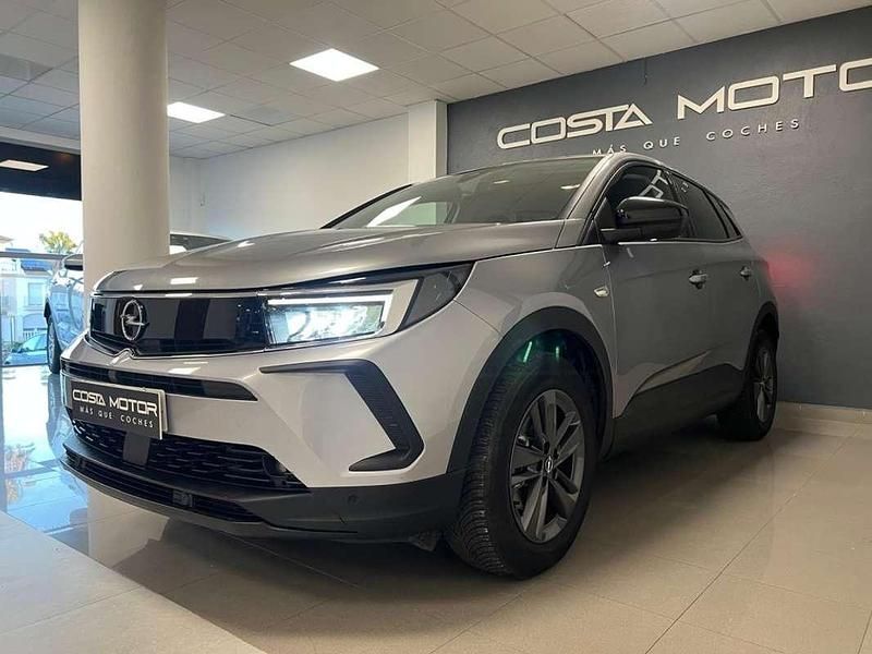 Usado Opel Grandland X Business Edition 131 CV (96 kW) 2022 Gris SUV