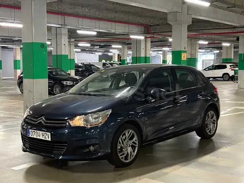 Usado Citroën C4 114 CV (83 kW) 2014 Gris / plata Berlina
