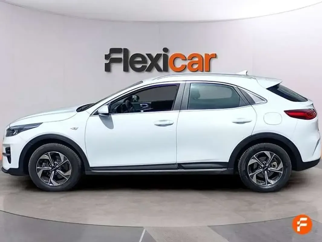 Usado Kia XCeed 120 CV (88 kW) 2022 Blanco SUV