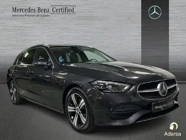 Usado Mercedes C220 200 CV (147 kW) 2024 Gris grafito