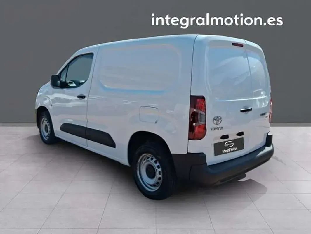 Usado Toyota Proace City City 102 CV (75 kW) 2021 Blanco Monovolumen