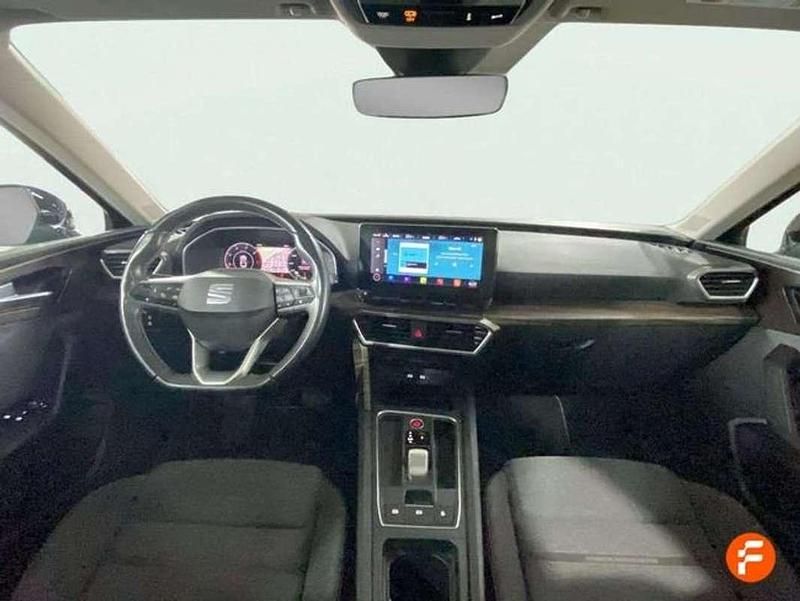 Usado Seat Leon ST FR 150 CV (110 kW) 2022 Negro Familiar