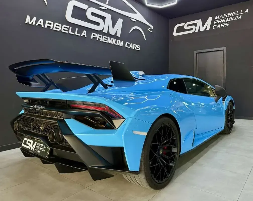 Usado Lamborghini Huracán 640 CV (470 kW) 2023 Azul Coupe