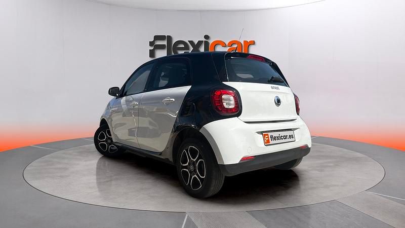 Usado Smart ForFour Electric Drive 60 kW (82 CV) 2018 Blanco Utilitario