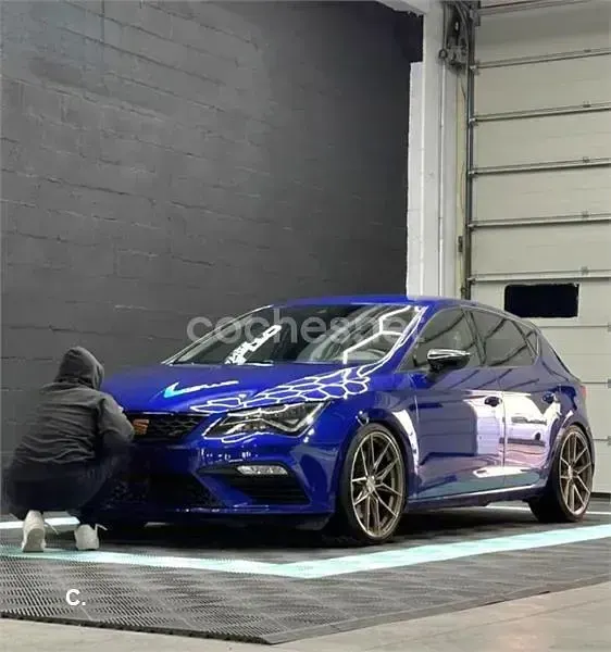Usado Seat Leon CUPRA 290 CV (213 kW) 2019 Azul Berlina