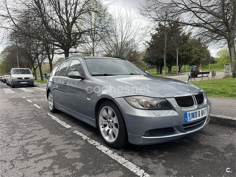 Käytetty BMW 330 231 HP (169 kW) 2006 Harmaa Farmari