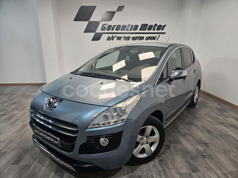 Azul Usado 2013 Peugeot 3008 Allure Berlina | 7900 € (Precio justo) - Imagen 1/4