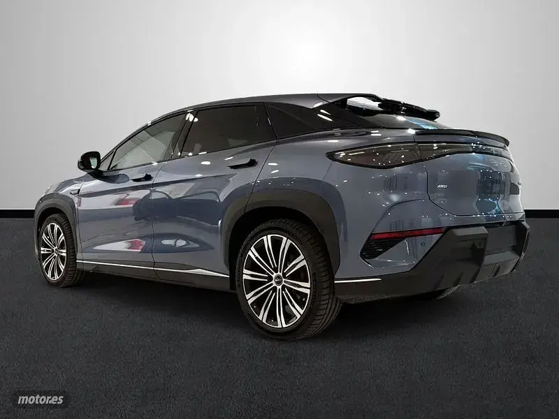 Nuevo BYD Sealion 7 389 kW (530 CV) 2026 Azul SUV