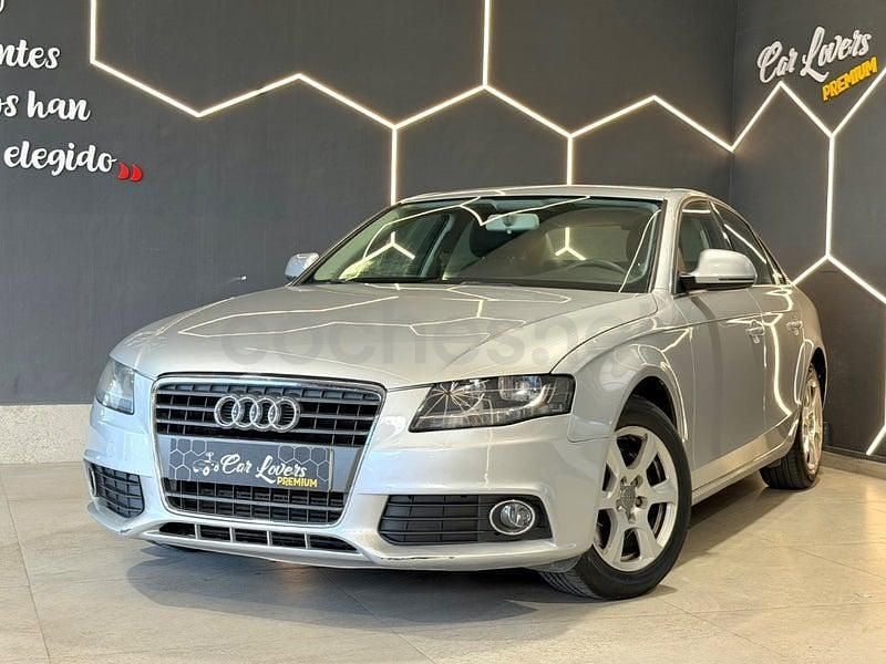 Usado Audi A4 S-Line 143 CV (105 kW) 2009 Gris / plata Berlina