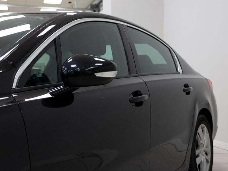 Usado Peugeot 508 Active 140 CV (102 kW) 2013 Negro Berlina