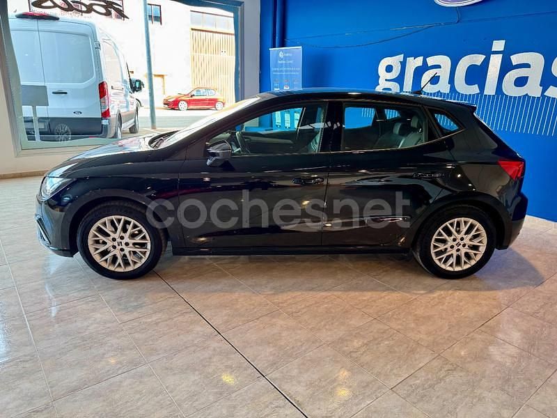 Usado Seat Ibiza FR 110 HP (80 kW) 2023 Preto Sedan