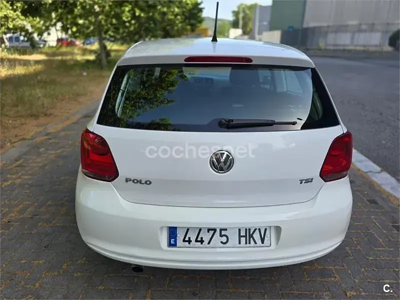 Używany VW Polo Advance 90 KM (66 kW) 2012 Biały Hatchback