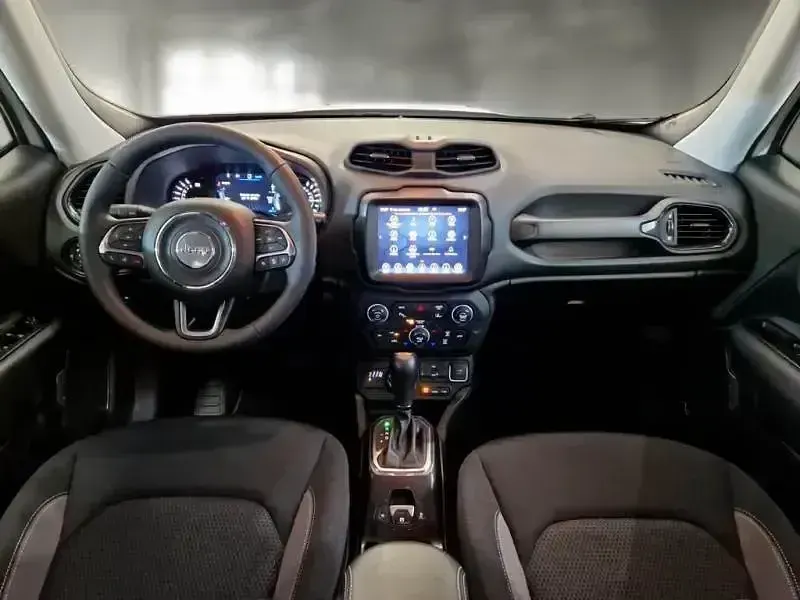 Usado Jeep Renegade Limited 190 CV (139 kW) 2022 Blanco SUV