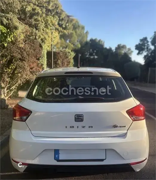 Usado Seat Ibiza FR 90 CV (66 kW) 2019 Blanco Utilitario