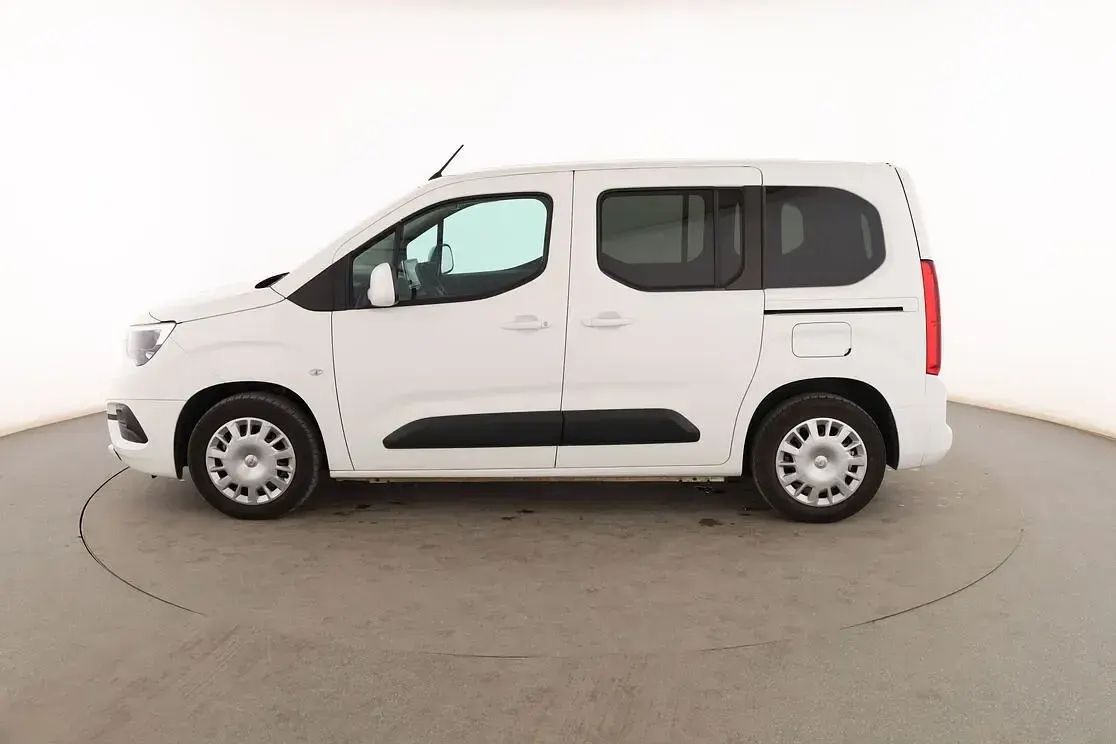 Usado Opel Combo Life Selective 110 CV (80 kW) 2019 Blanco Monovolumen